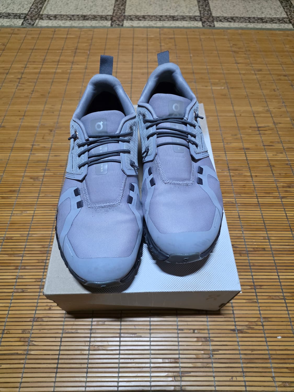 (방수 기능)온러닝 클라우드5 워터프루프 260 상품이미지1