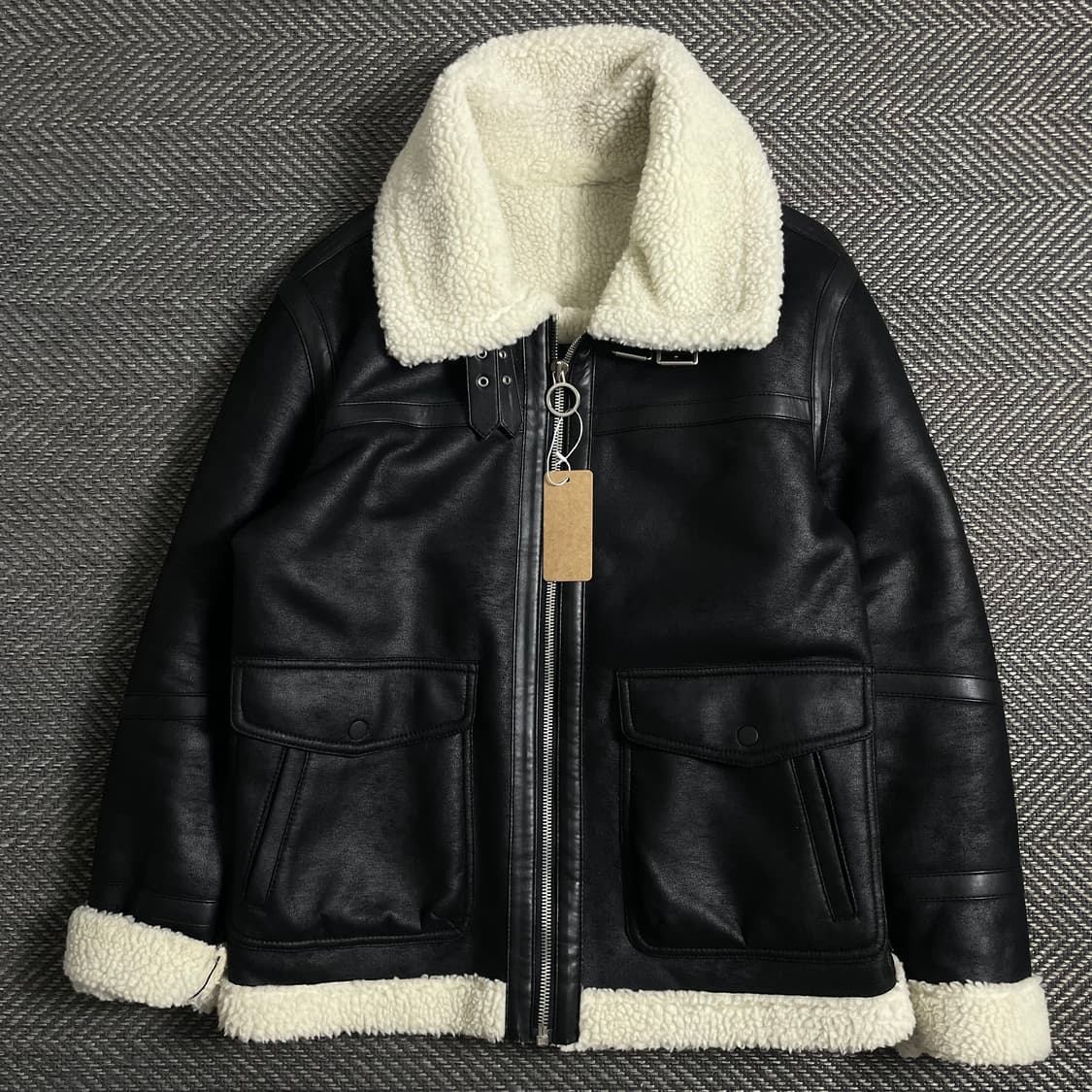 SIEG 지이크 미니멀 하이넥 시어링 무스탕 자켓y 4999 상품이미지2