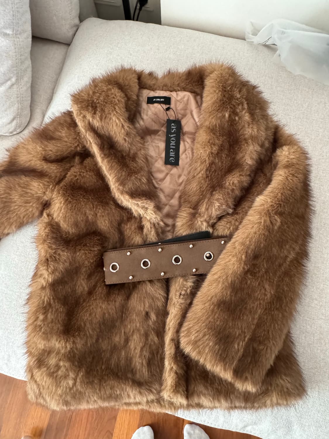 [새상품] 애즈유아 코지 퍼 자켓 베이지색 상품이미지2