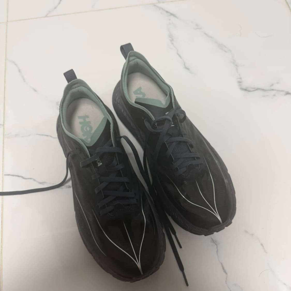 호카 마파테 스피드4 라이트 차콜 상품이미지1