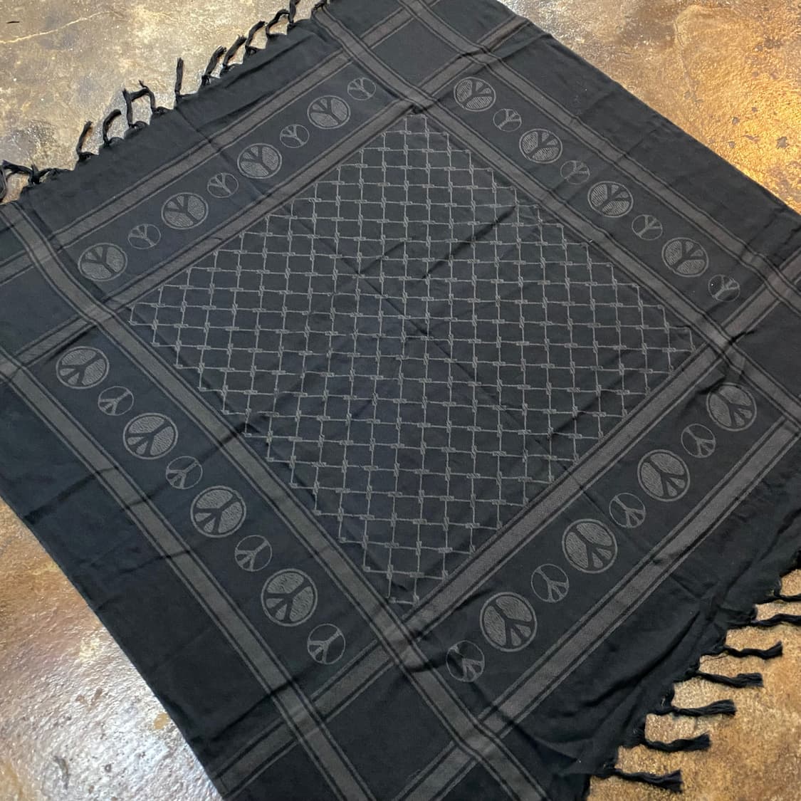 Neighborhood 평화패턴 블랙 스카프 상품이미지2