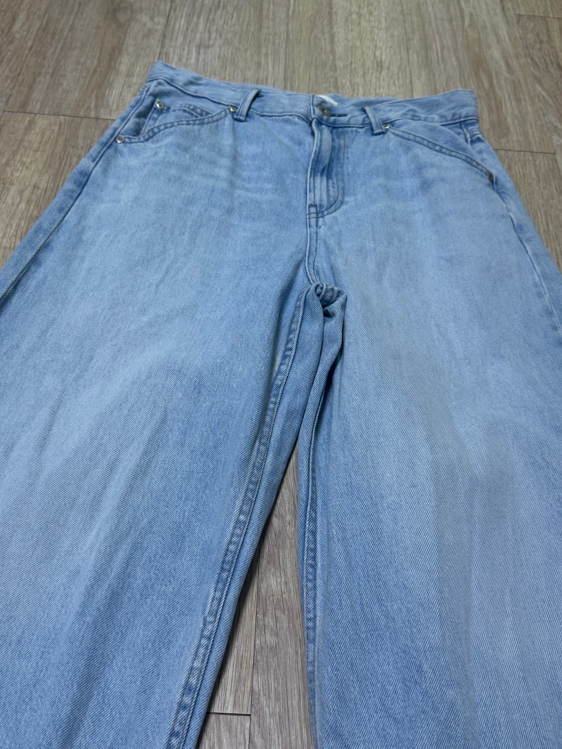 유니클로 배기커브진 연청 26 상품이미지2