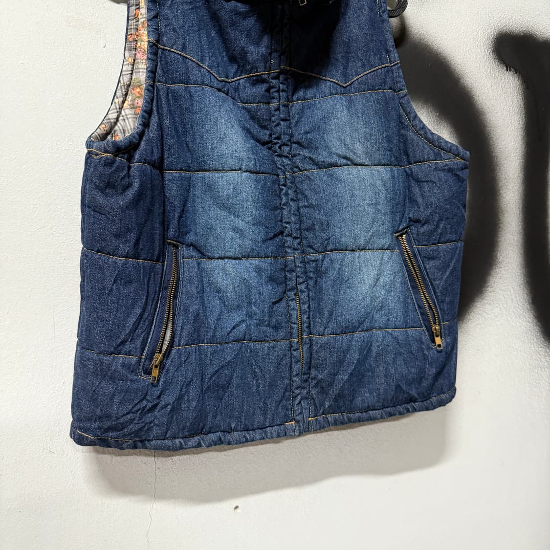 VTG 빈티지 스티치 절개 데님 패치 패딩 베스트 상품이미지4