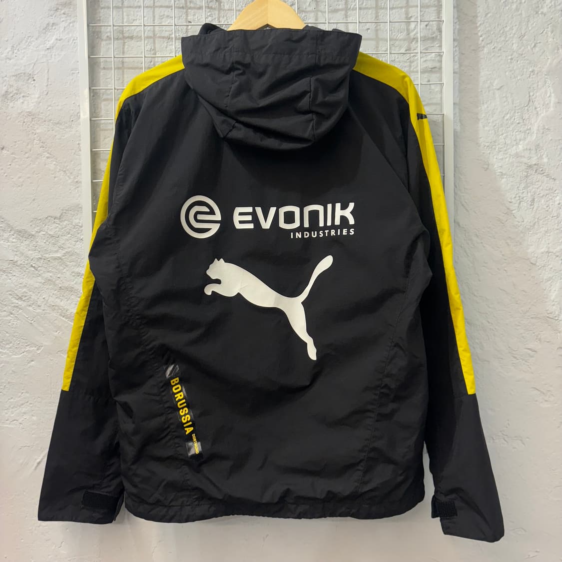 푸마 15-16 보루시아 도르트문트 바람막이 L 상품이미지2