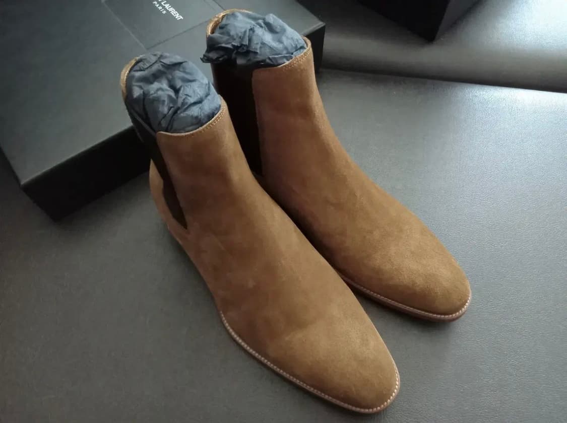 생로랑 에디30 카멜 스웨이드 첼시부츠 상품이미지4