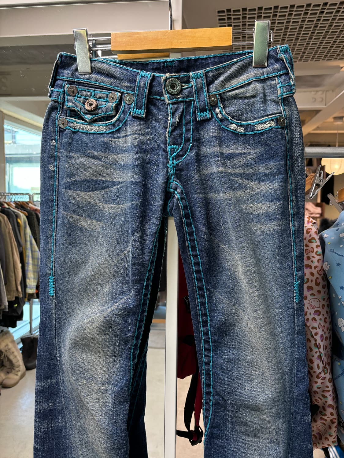 트루릴리전 블루 스티치 플레어진 상품이미지2