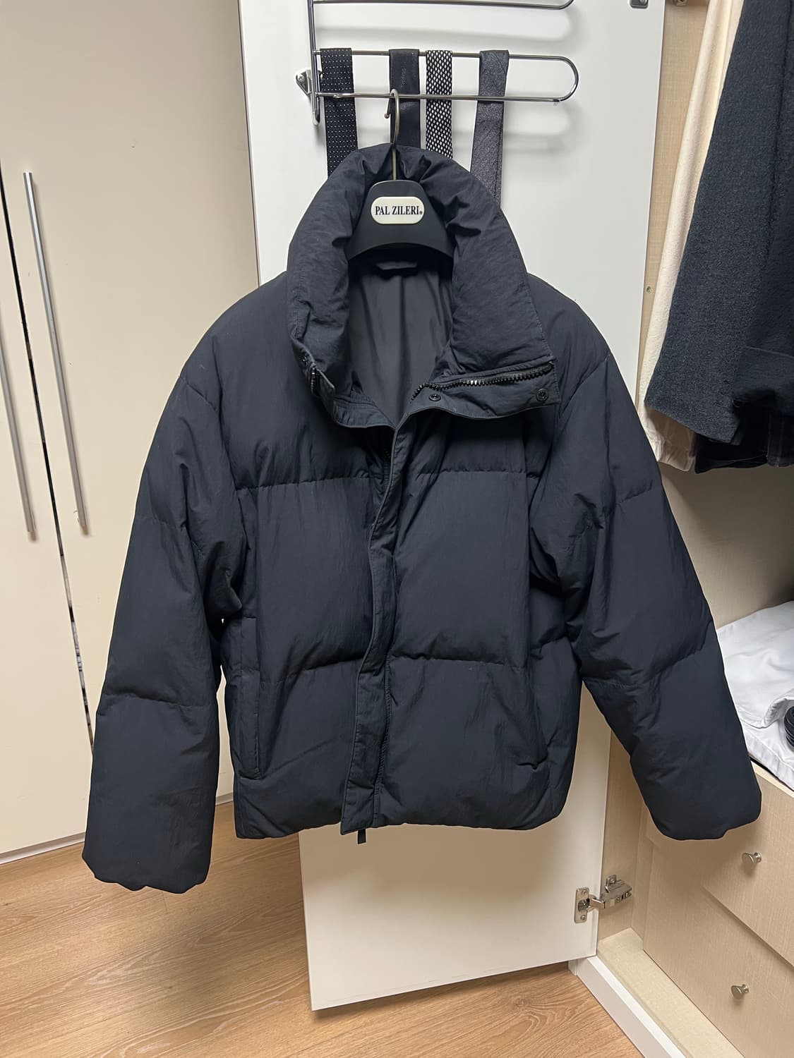 유니클로U 패딩 상품이미지1