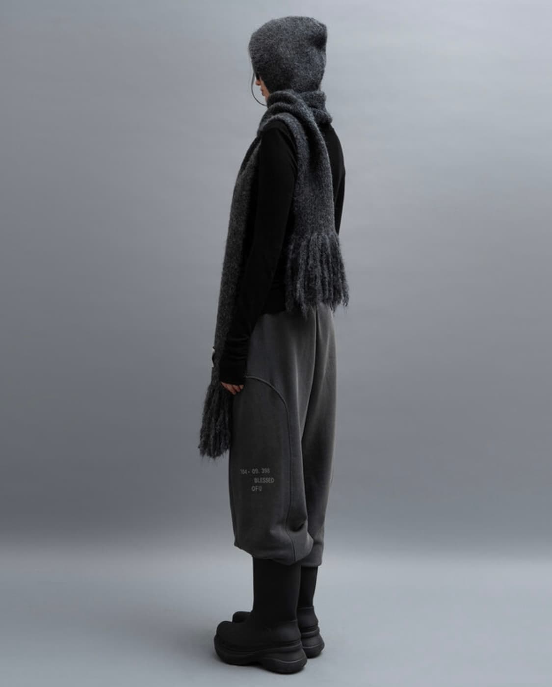 THE PORTA 더포르타 포르타 로고 라벨 후드 머플러 상품이미지5