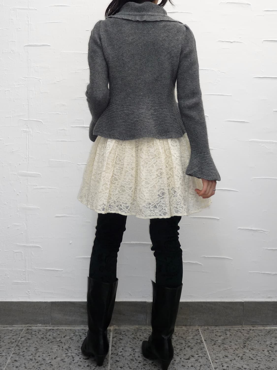 charcoal ruffle cardigan 상품이미지4