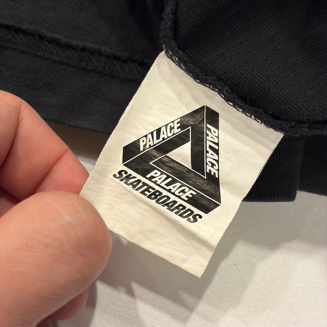 [L] 18ss 팔라스 블랙 롱슬리브 티셔츠 B624 상품이미지7