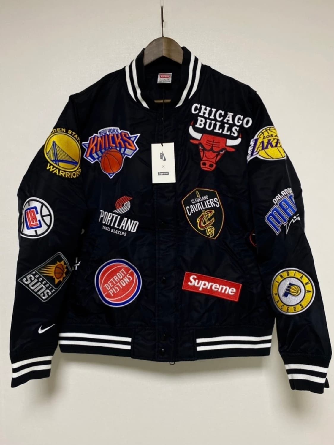 Supreme X NIKE NBA TEAM WARMUP JACKET 상품이미지1