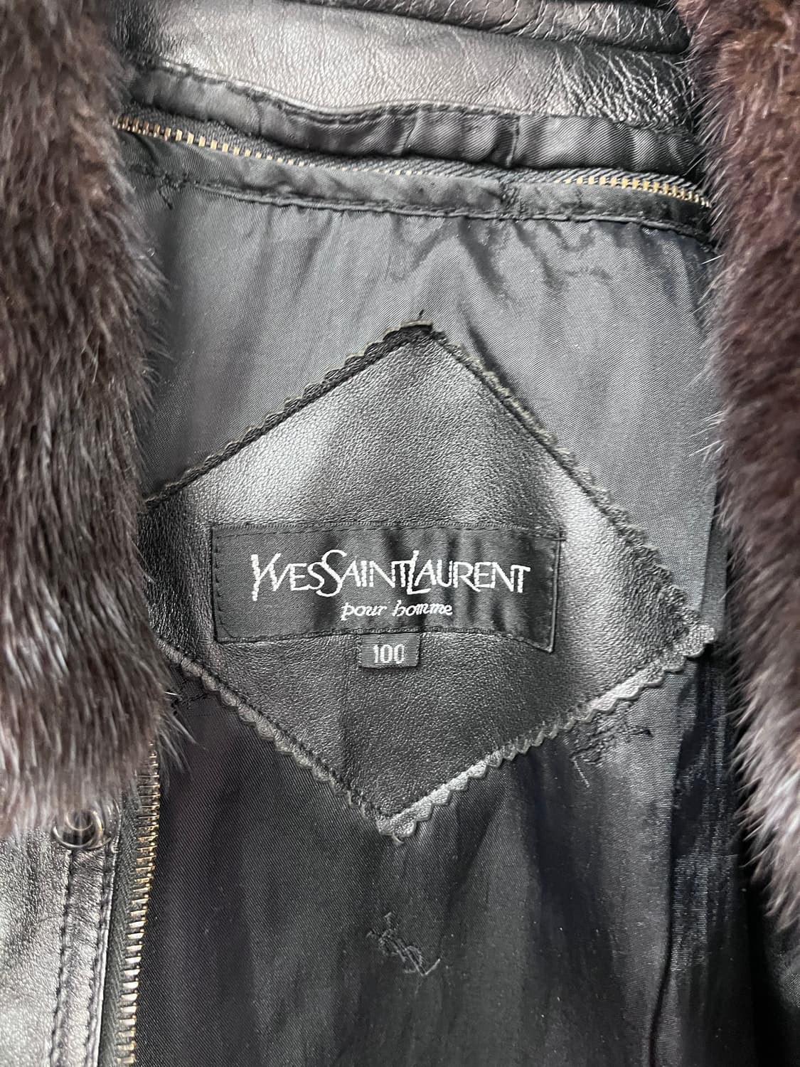 YVES SAINT LAURENT 상품이미지7