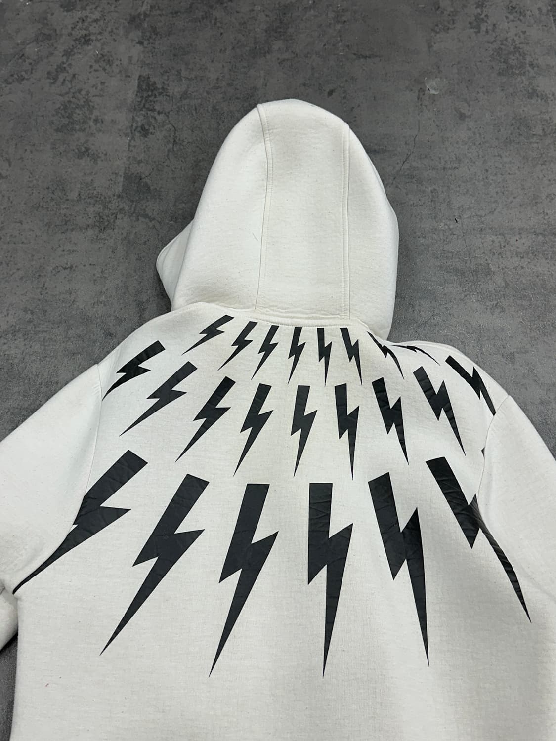 닐바렛 후드티 상품이미지6