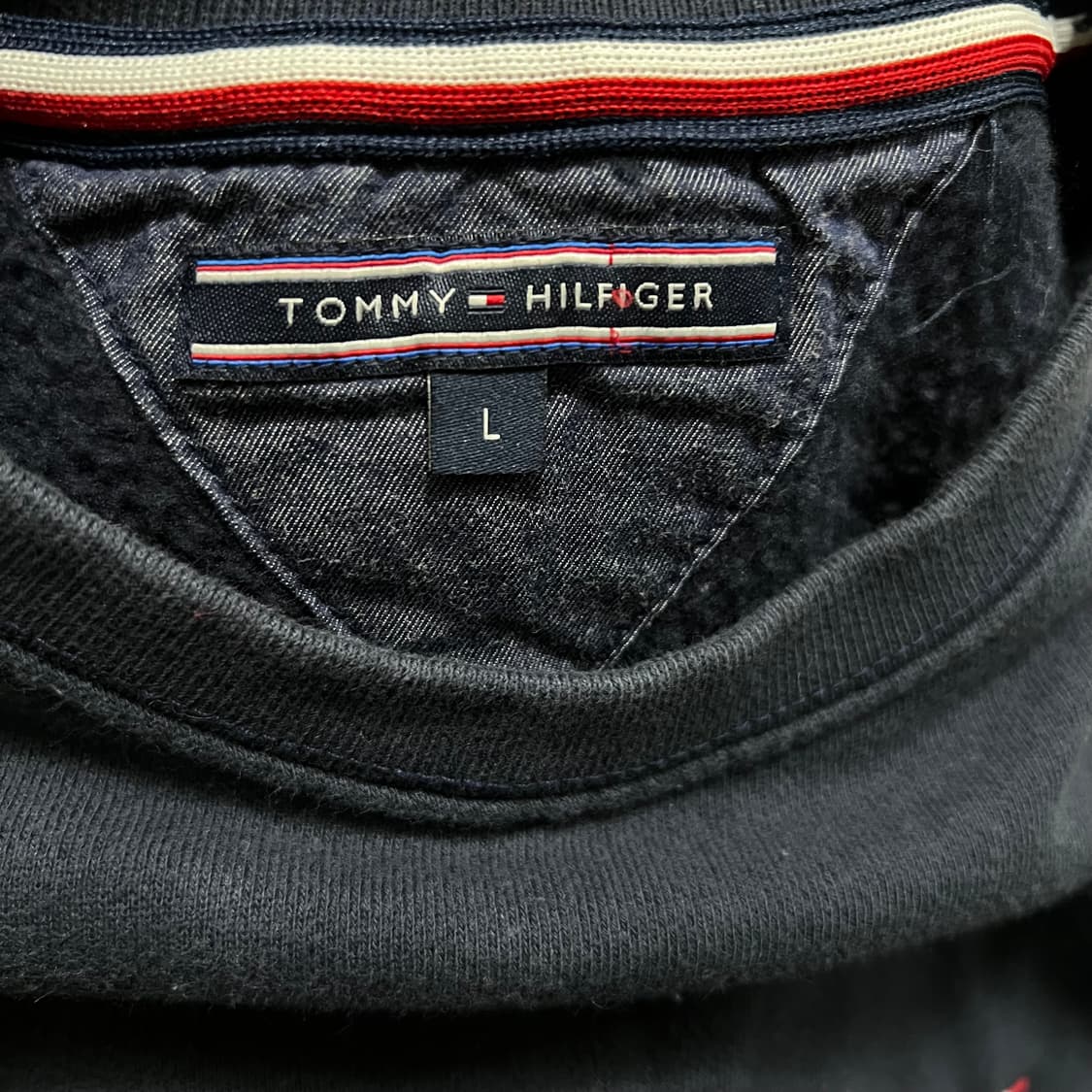 타미힐피거 스몰플래그 기모 맨투맨 크루넥 티셔츠 [네이비] L/100 상품이미지5