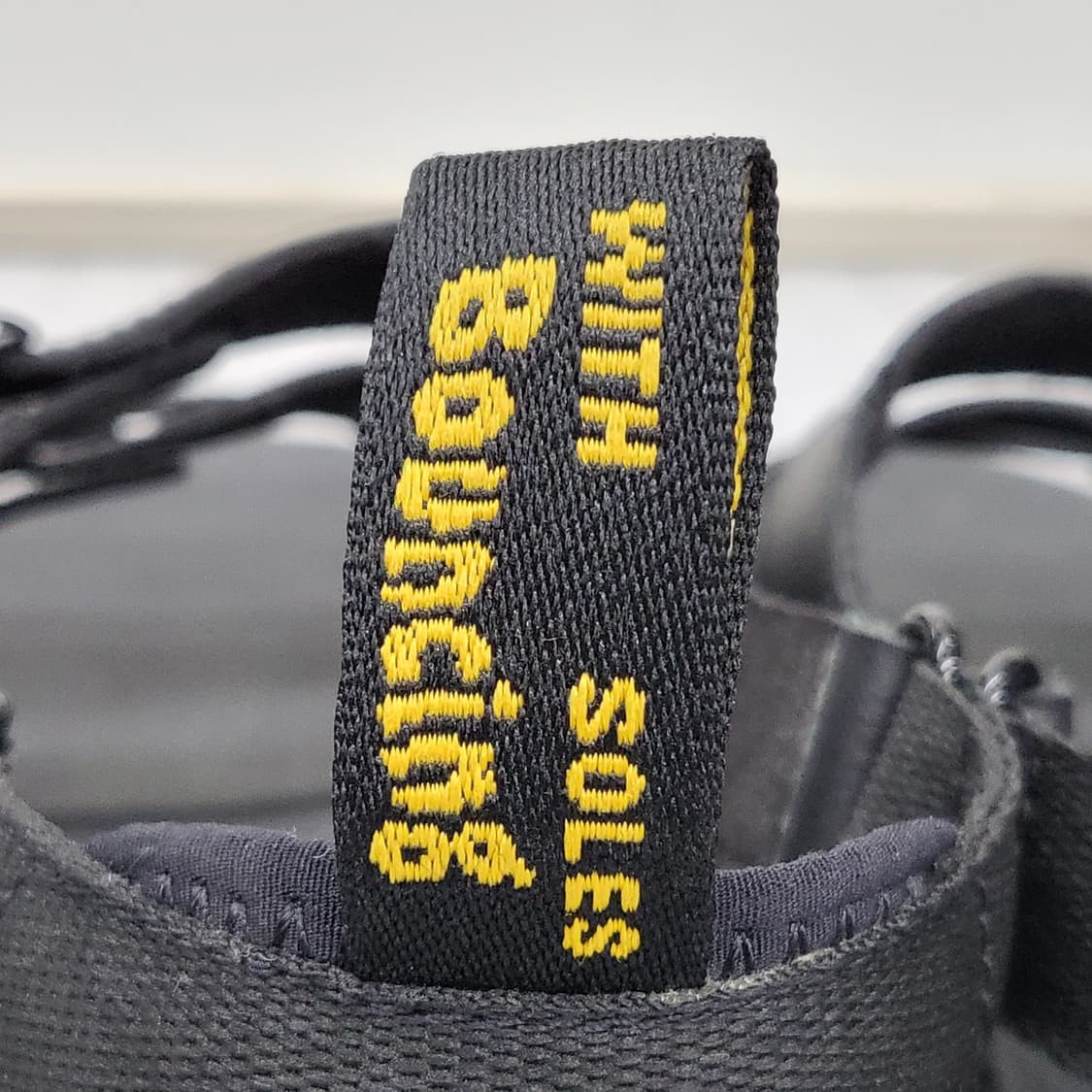 닥터마틴 솔로만 샌들 블랙 270mm 상품이미지7