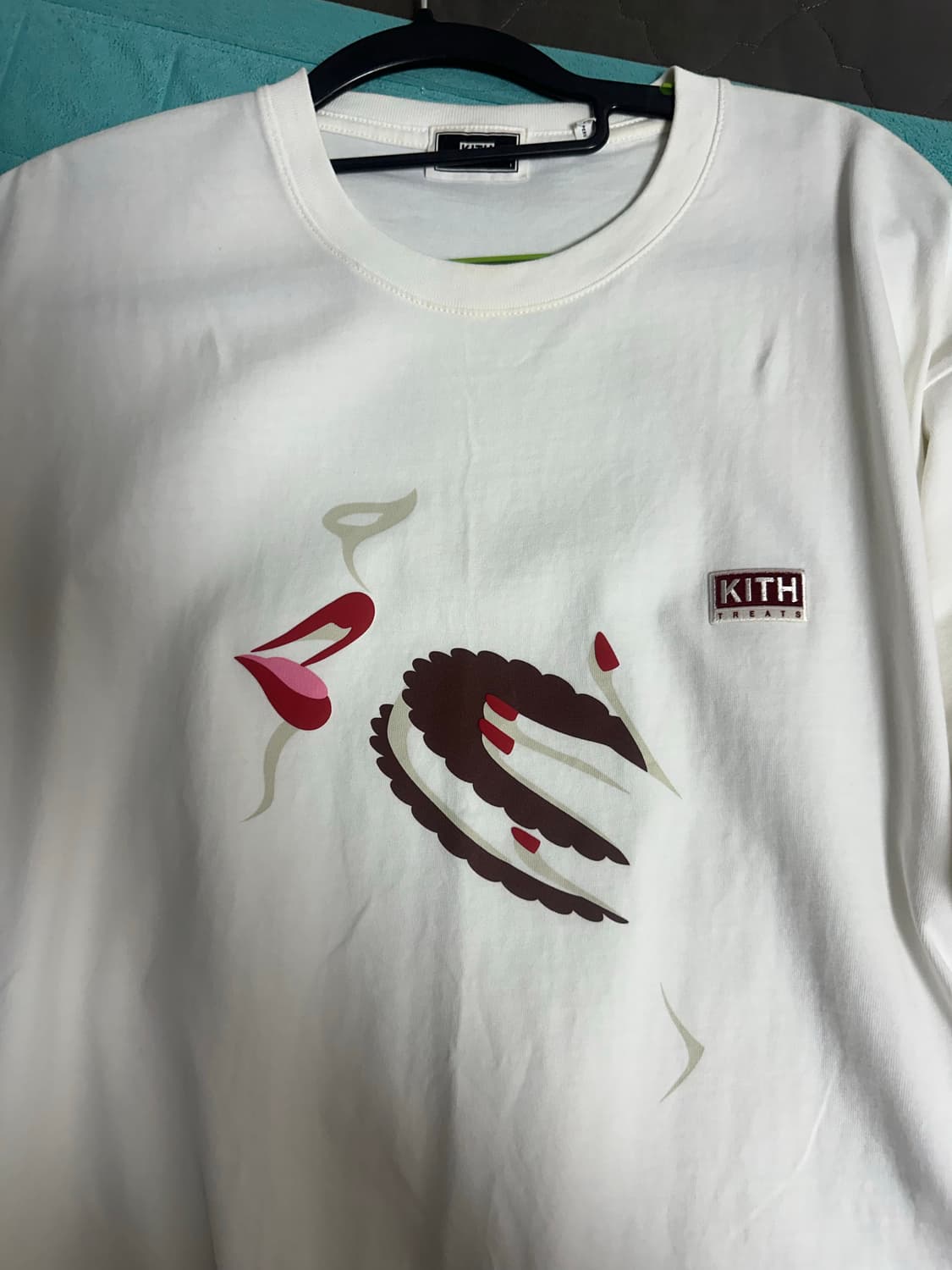 Kith treats 키스 쿠키샌드 반팔 L사이즈 상품이미지1