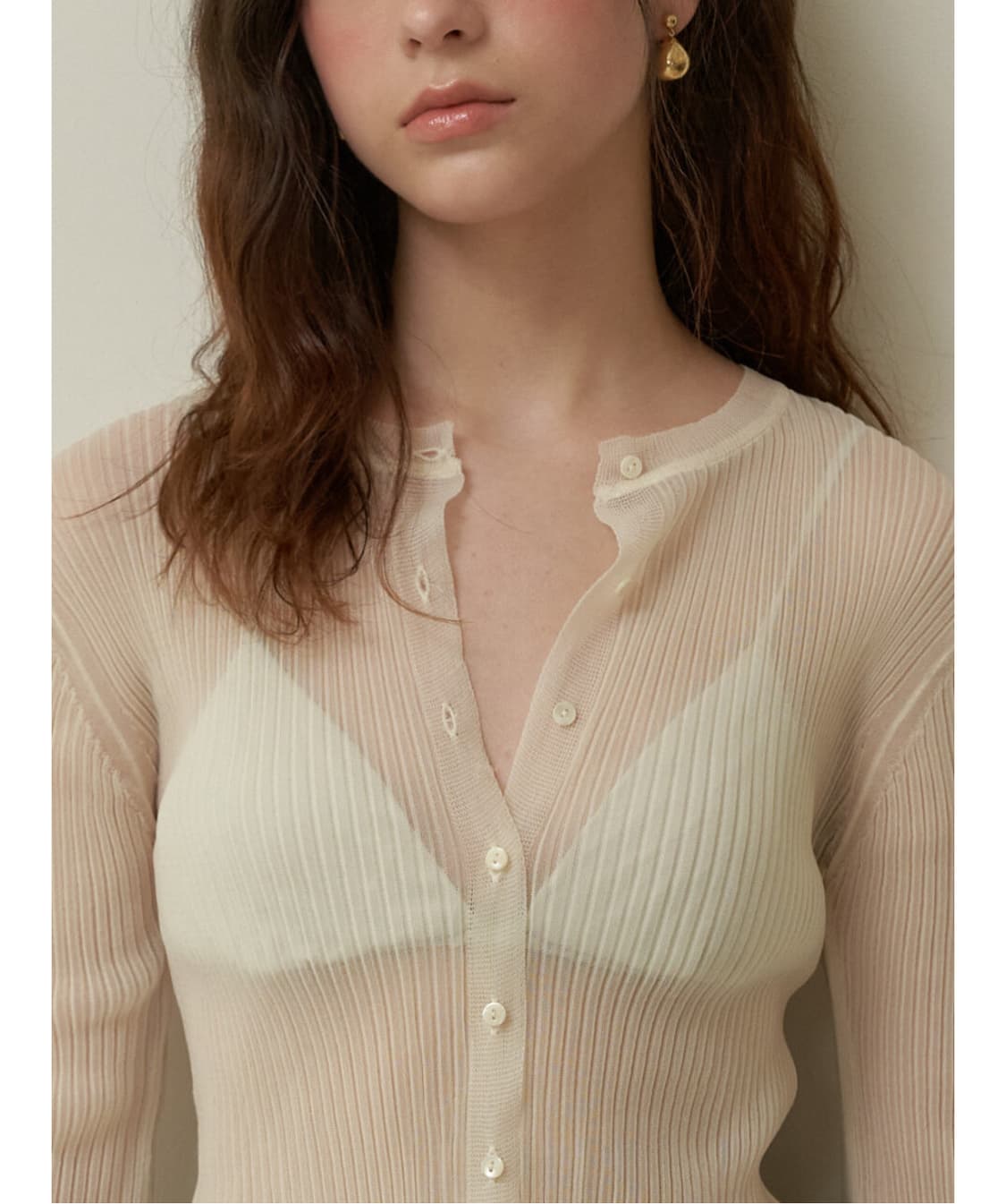 [새상품] 뮈르뮈르 유센 글로시 시어 니트 가디건 ivory 상품이미지3