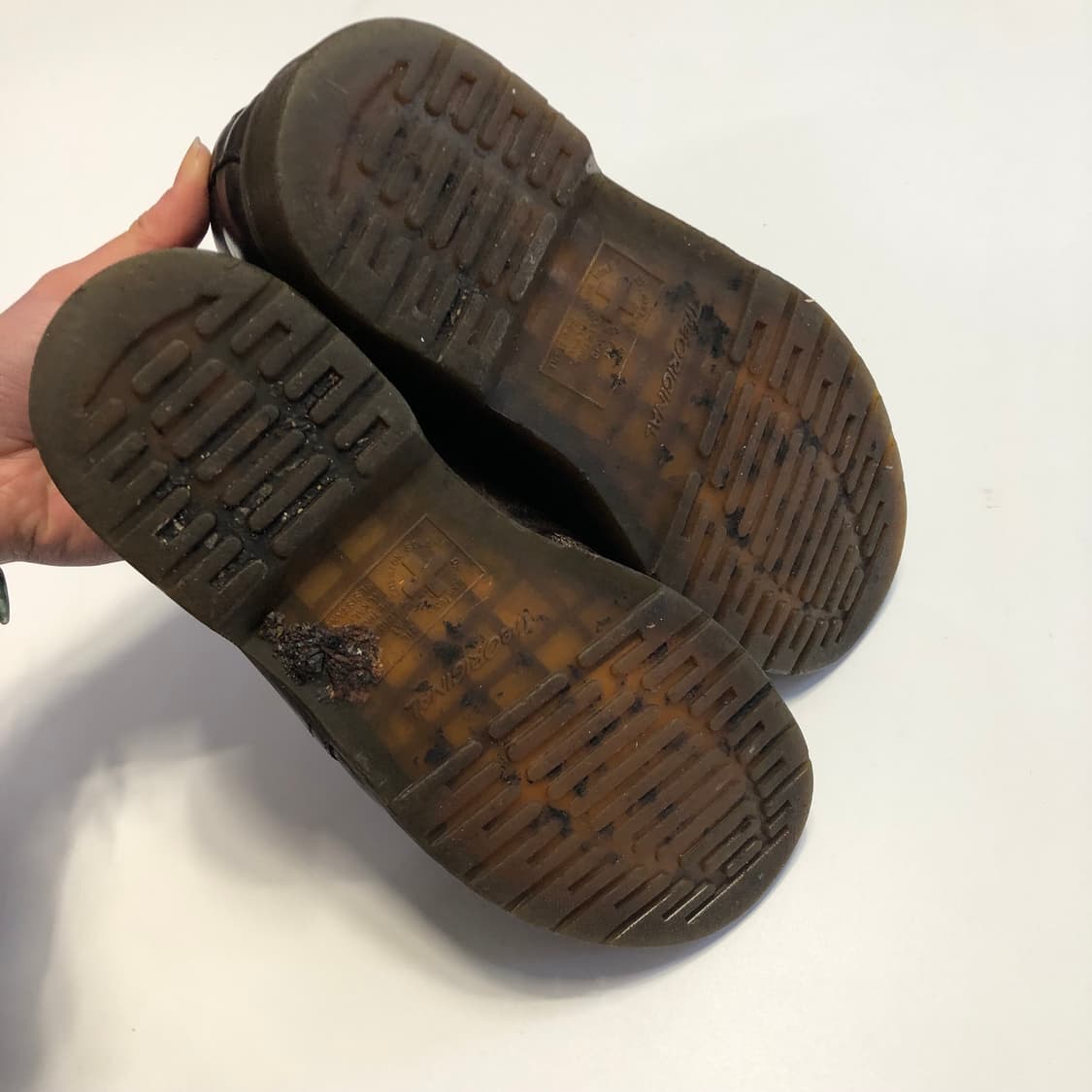 닥터마틴 3홀 브라운에이징 로퍼  상품이미지8