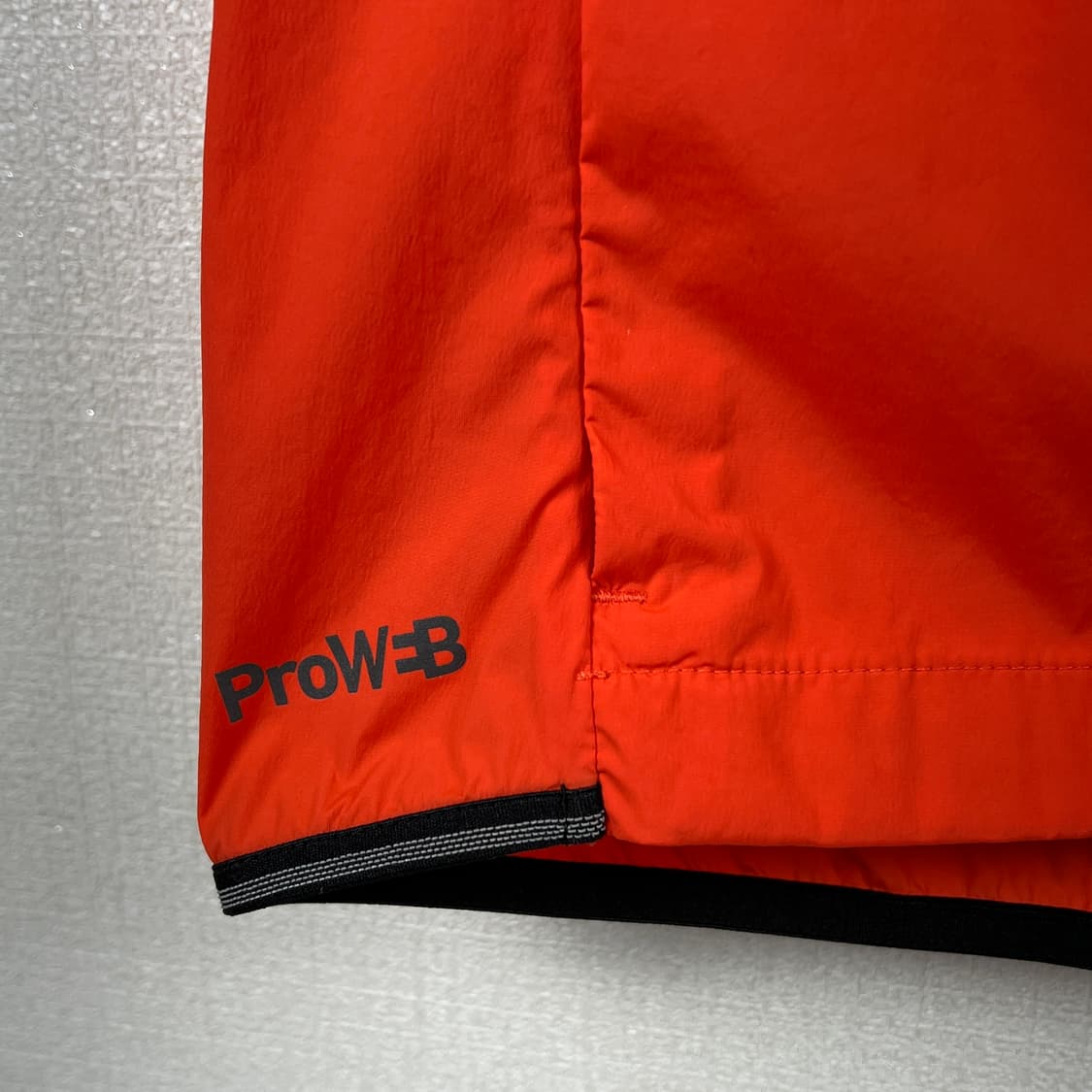 스파이더 여성 Thin Down 초경량 러닝 베스트 M 상품이미지4