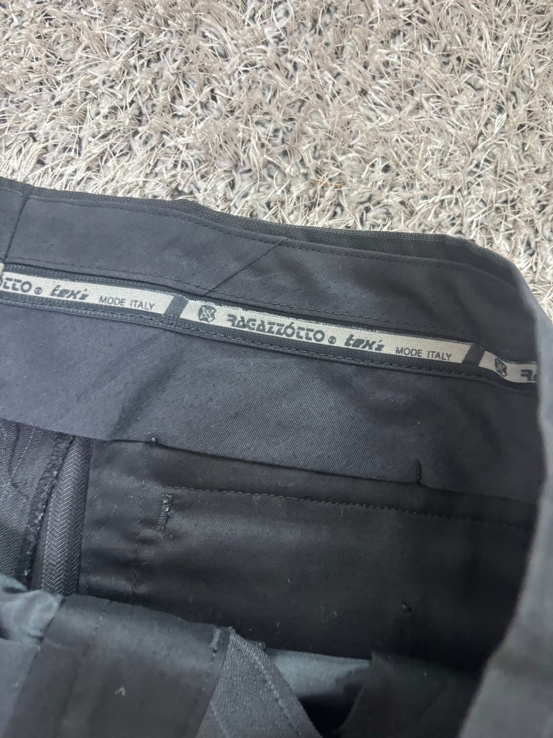 일본판 지안프랑코페레 슬랙스 사이즈 34 상품이미지4