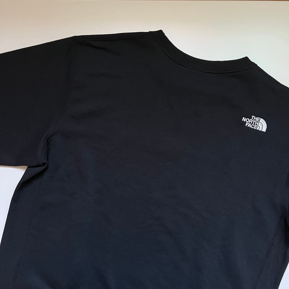 [L] 노스페이스 자수 로고 맨투맨 스웻셔츠 상품이미지4