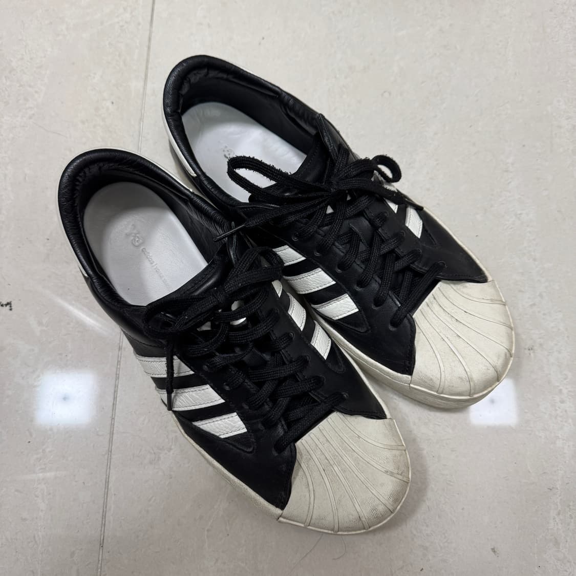 Y-3 요지스타 블랙 화이트(275) 상품이미지2