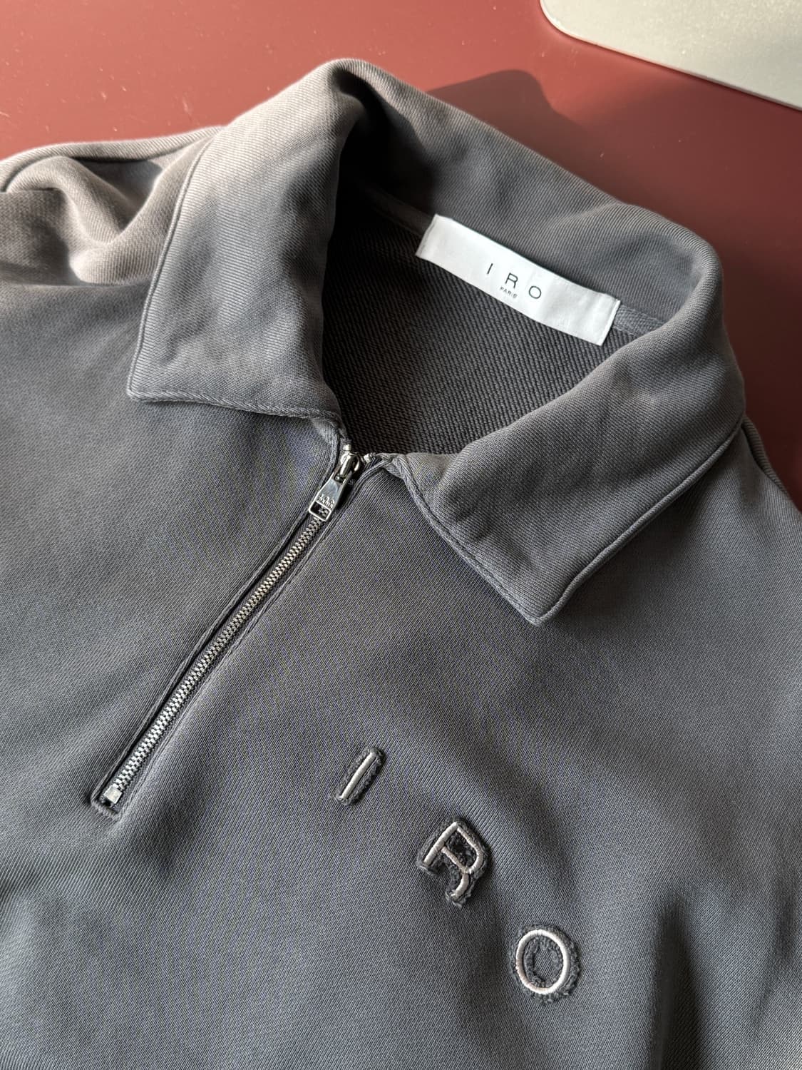 IRO 이로 워싱 하프집업 상품이미지1