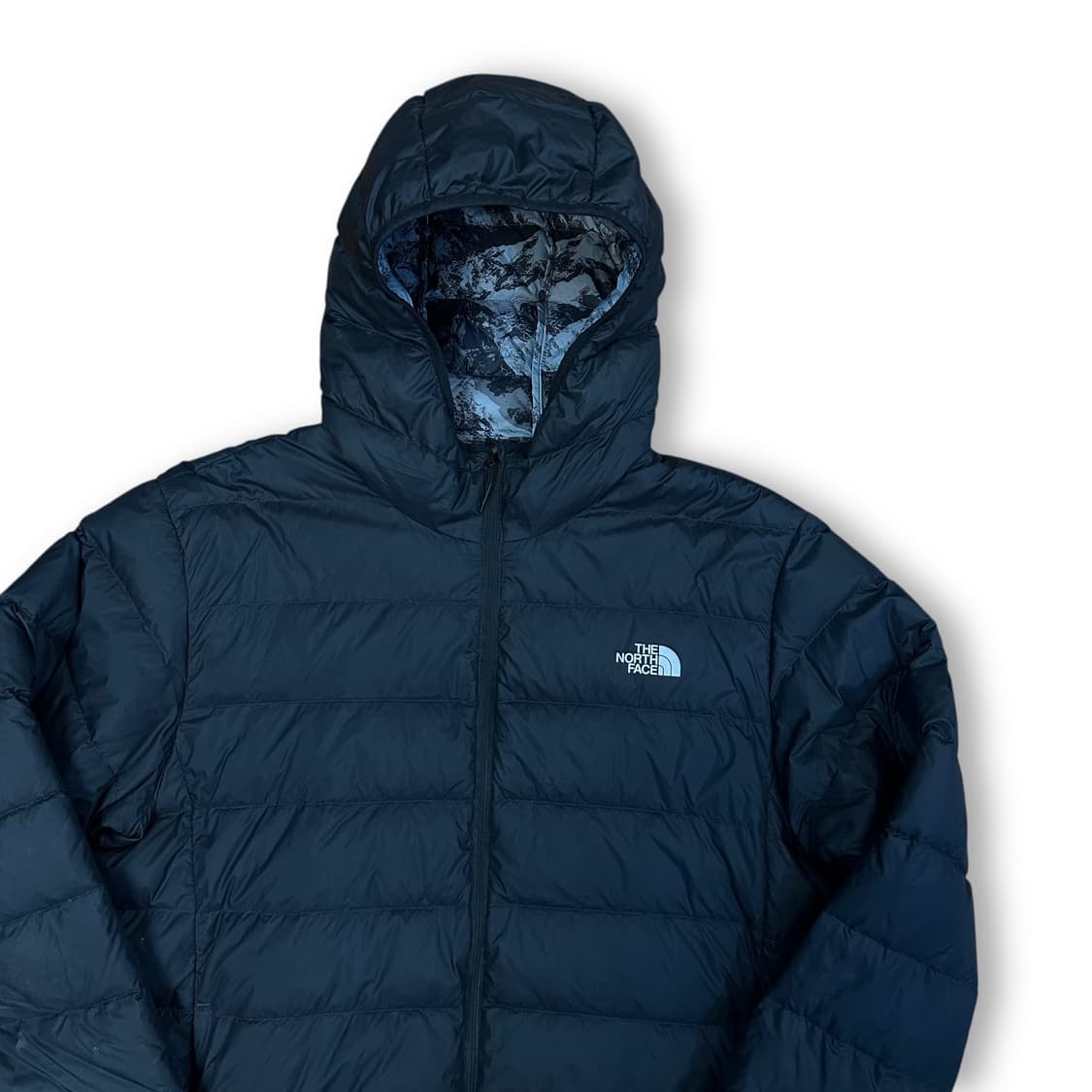 노스페이스 경량 구스 패딩 상품이미지2