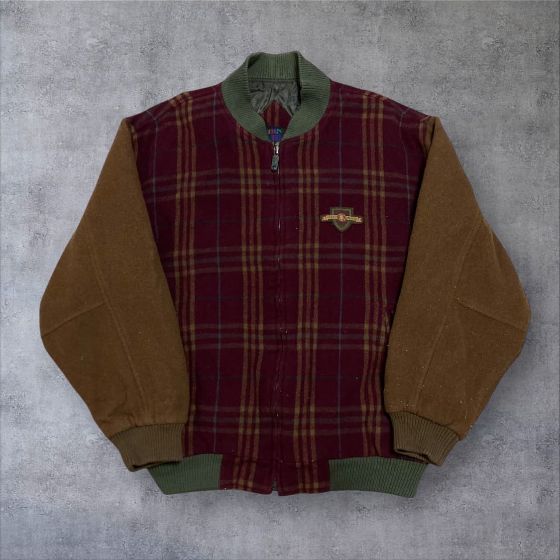 푸마 올드스쿨 스몰 로고 모직 바시티 자켓 상품이미지1