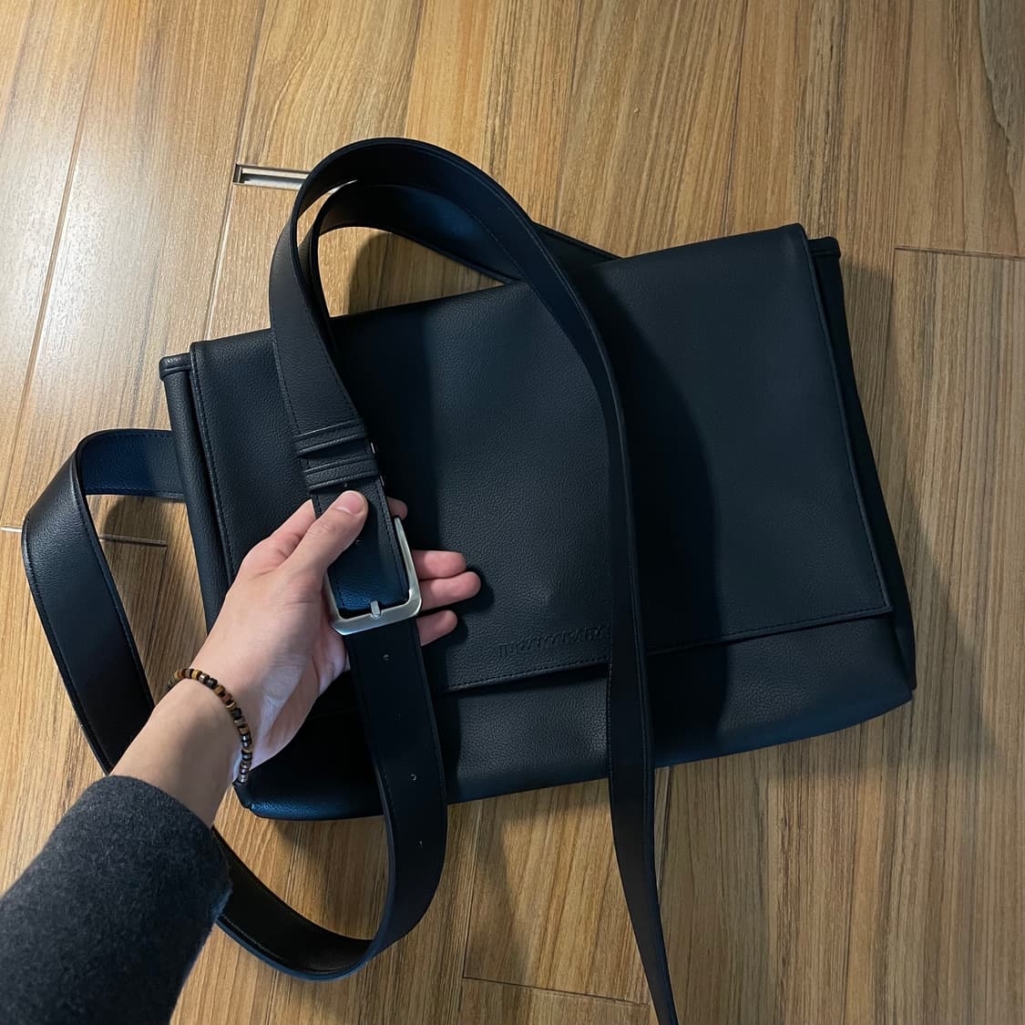 이우가마카라스 실버 버클 벨트백  상품이미지4