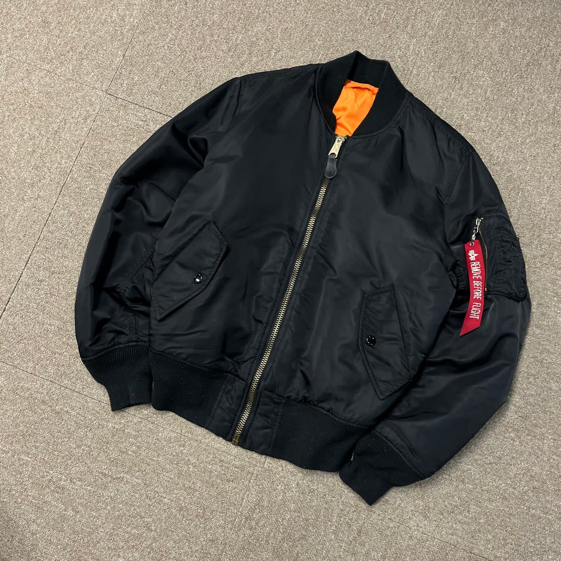  알파인더스트리 ma-1 항공자켓 상품이미지1