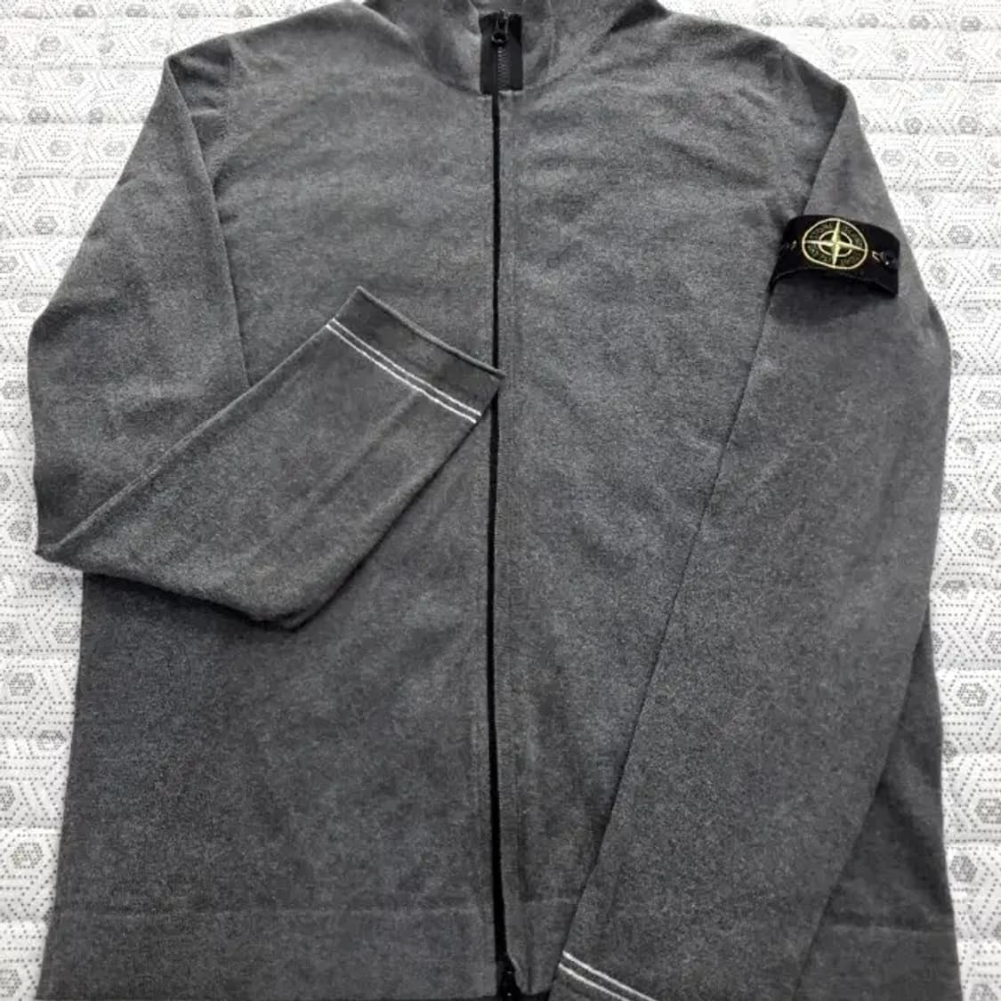 스톤아일랜드 남성 니트 집업 L 상품이미지2