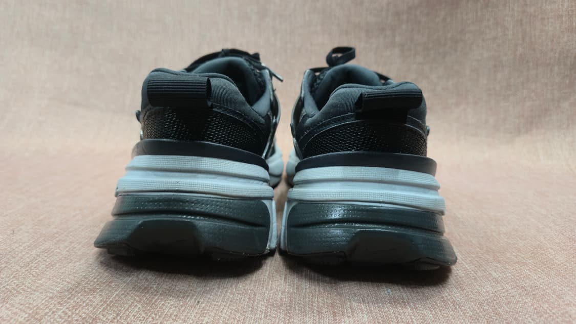 나이키 240mm-  V2K 런 블랙 메탈릭 실버 상품이미지5