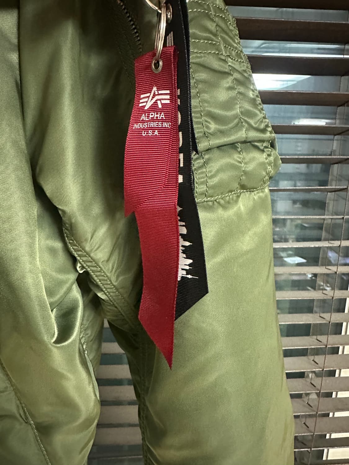 알파인더스트리 ma-1 블러드칫 상품이미지4