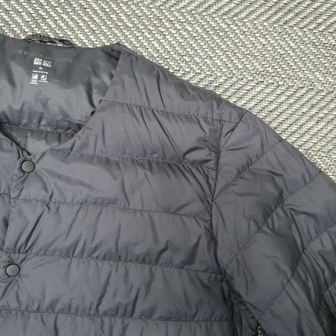 유니클로 오리털 경량패딩 남자105 상품이미지3