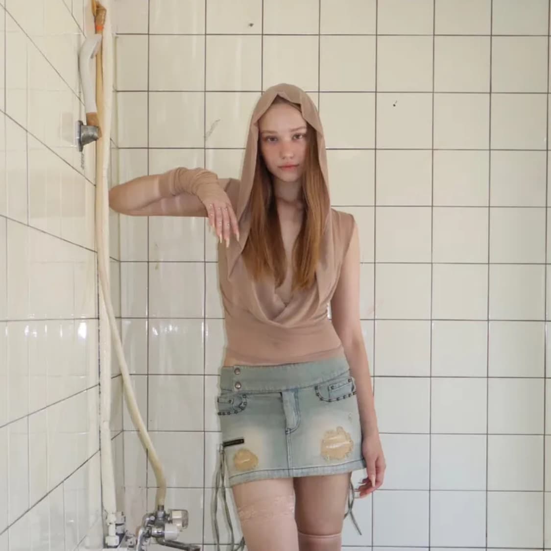 비엔프롬 워시드 스터드 로우 웨스트 스커트 상품이미지2