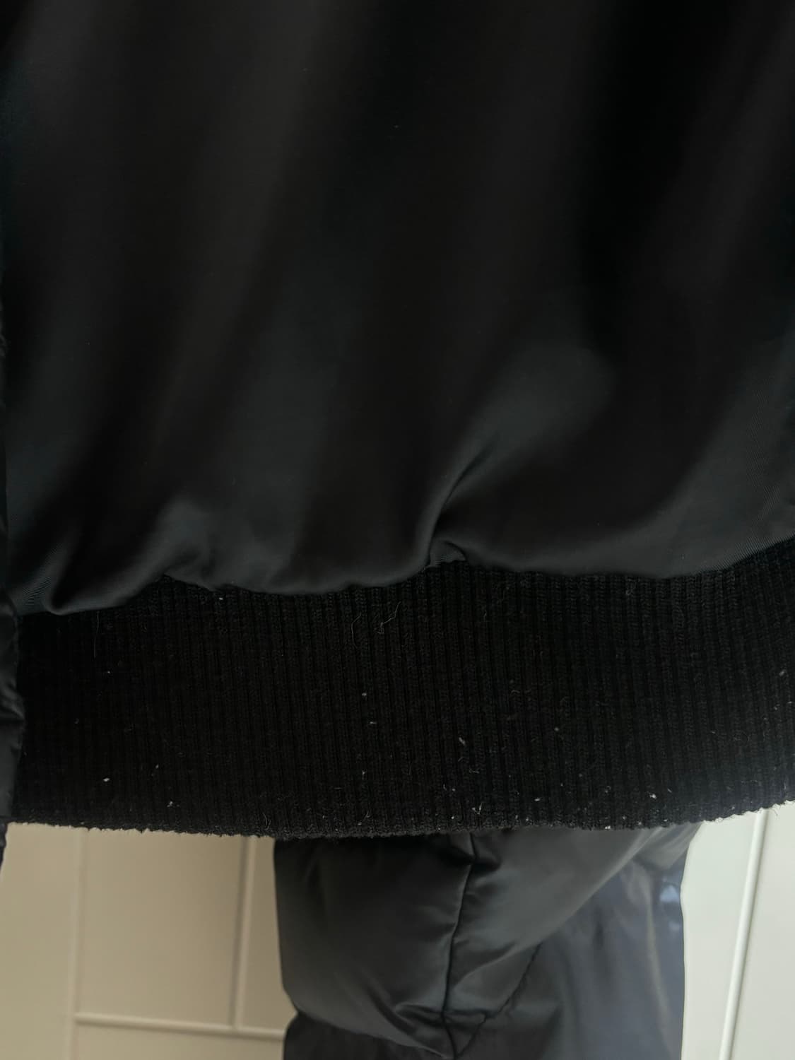 애즈온 숏패딩 블랙 상품이미지2