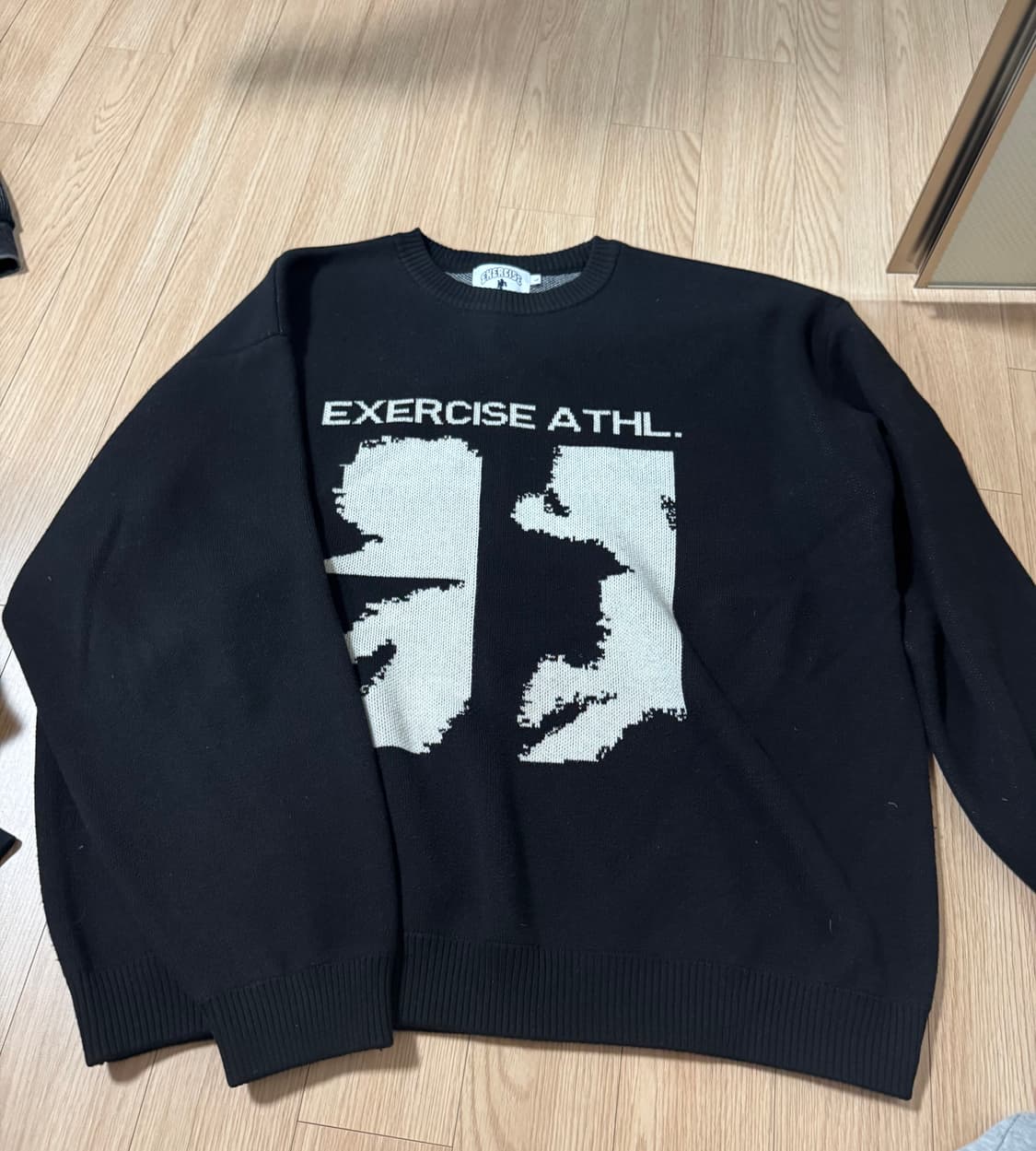 엑서사이즈 니트 블랙 L사이즈 상품이미지1