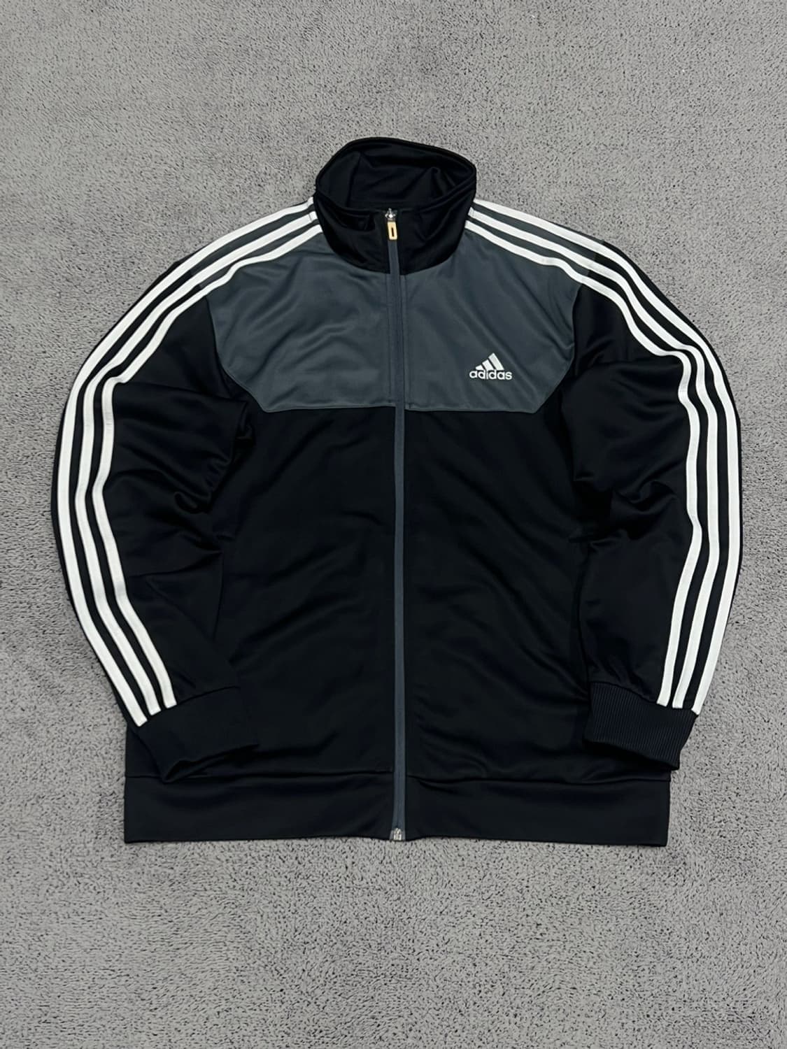 (100) 아디다스 니트 수트 져지 상품이미지1