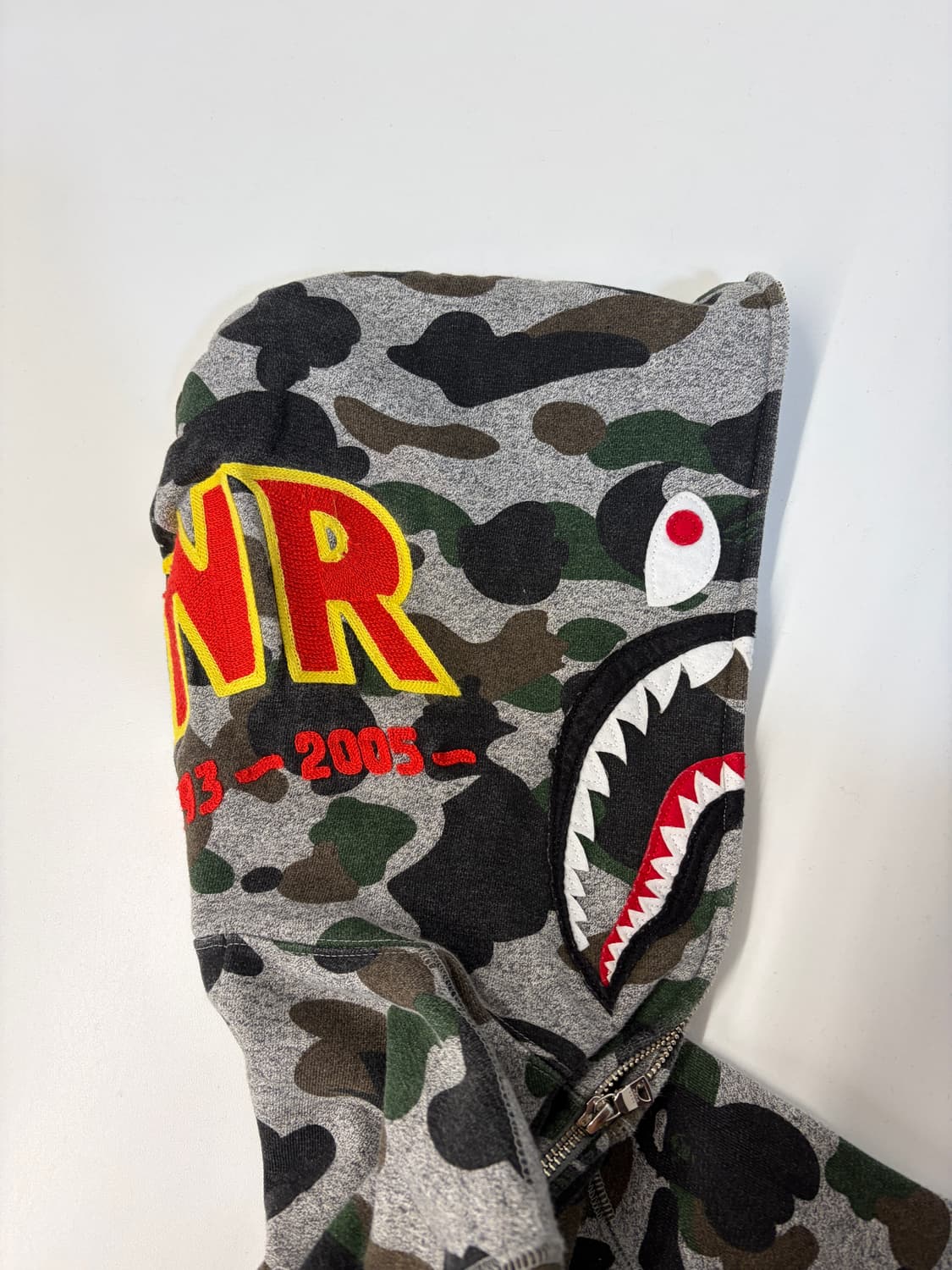 딱붙핏!!—베이프 PONR 샤크 후드 상품이미지9