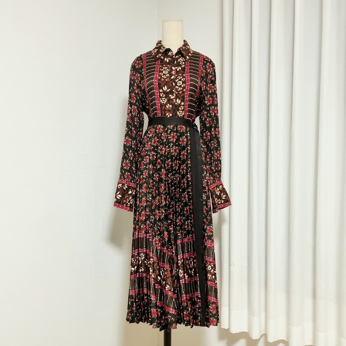 안나수이 투피스 셋업 실크혼방 (55) 상태최상 상품이미지1