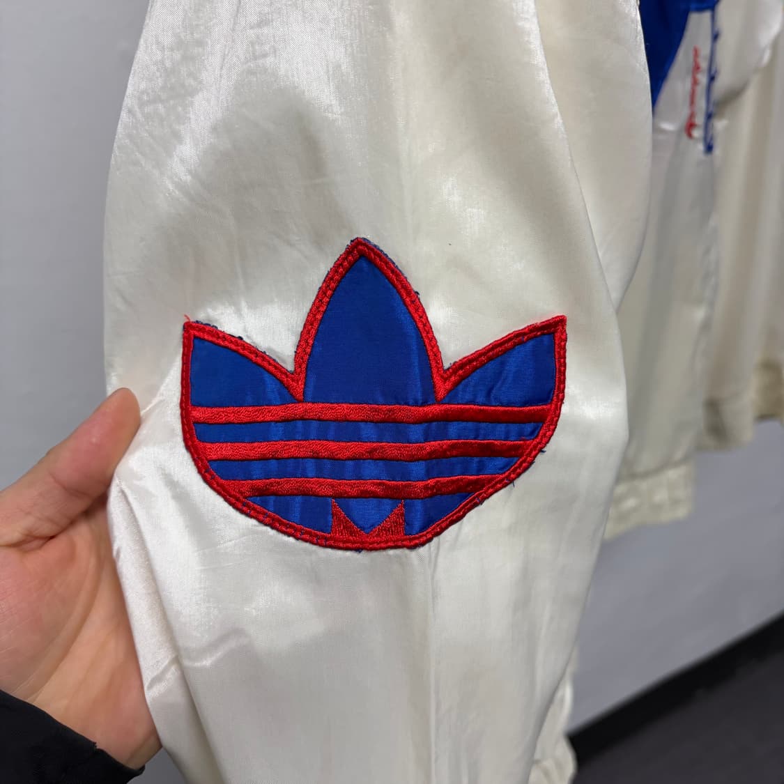 아디다스 1988 미국 국대 바람막이 상품이미지5