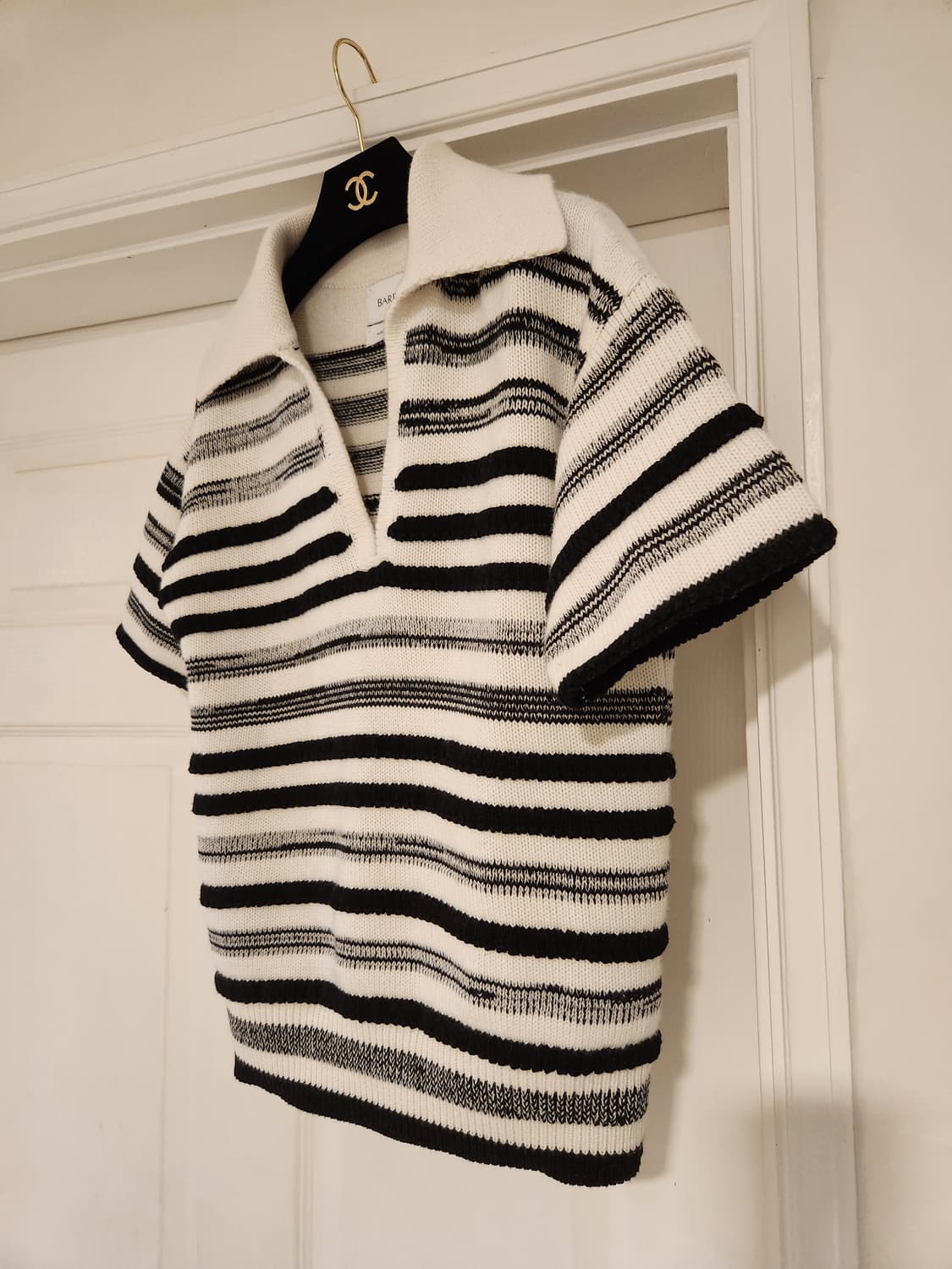 (정품)샤넬 배리 BARRIE 스트라잎 니트탑 상품이미지8