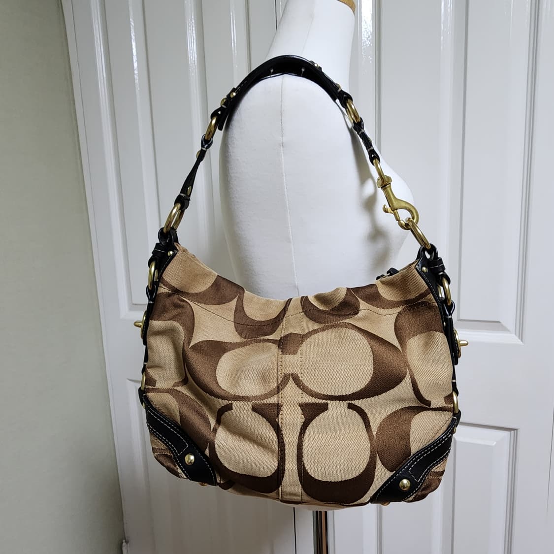 코치 숄더백  상품이미지1