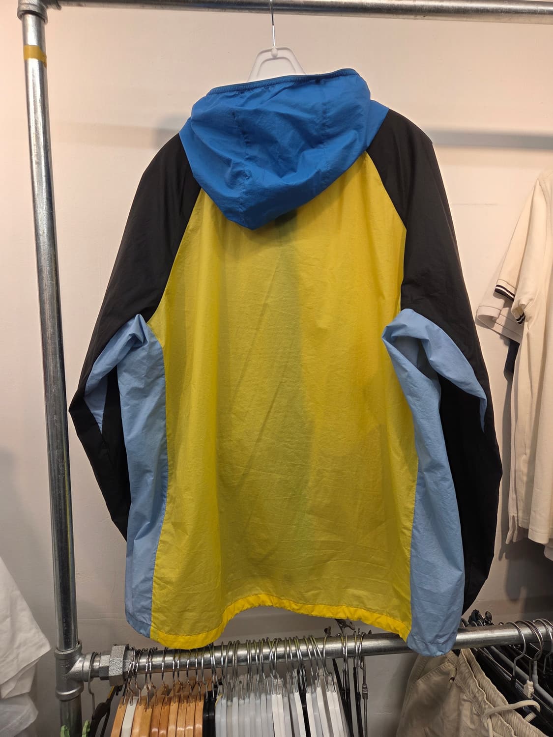 유니클로 x 마르니 바스락 바람막이 (XL) 상품이미지5