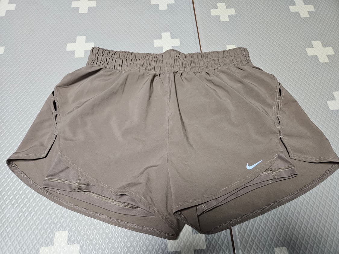 나이키 러닝 2in1 반바지 상품이미지1