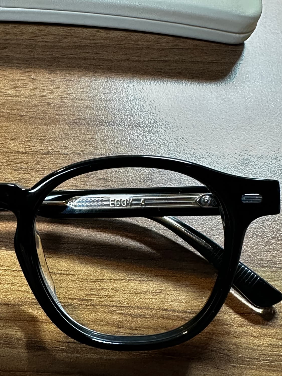 젠틀몬스터 EDDY A - 01 상품이미지2