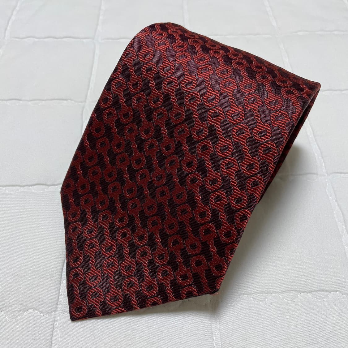 GUCCI 구찌 시그니처 홀스빗 레지멘탈 실크타이 상품이미지1