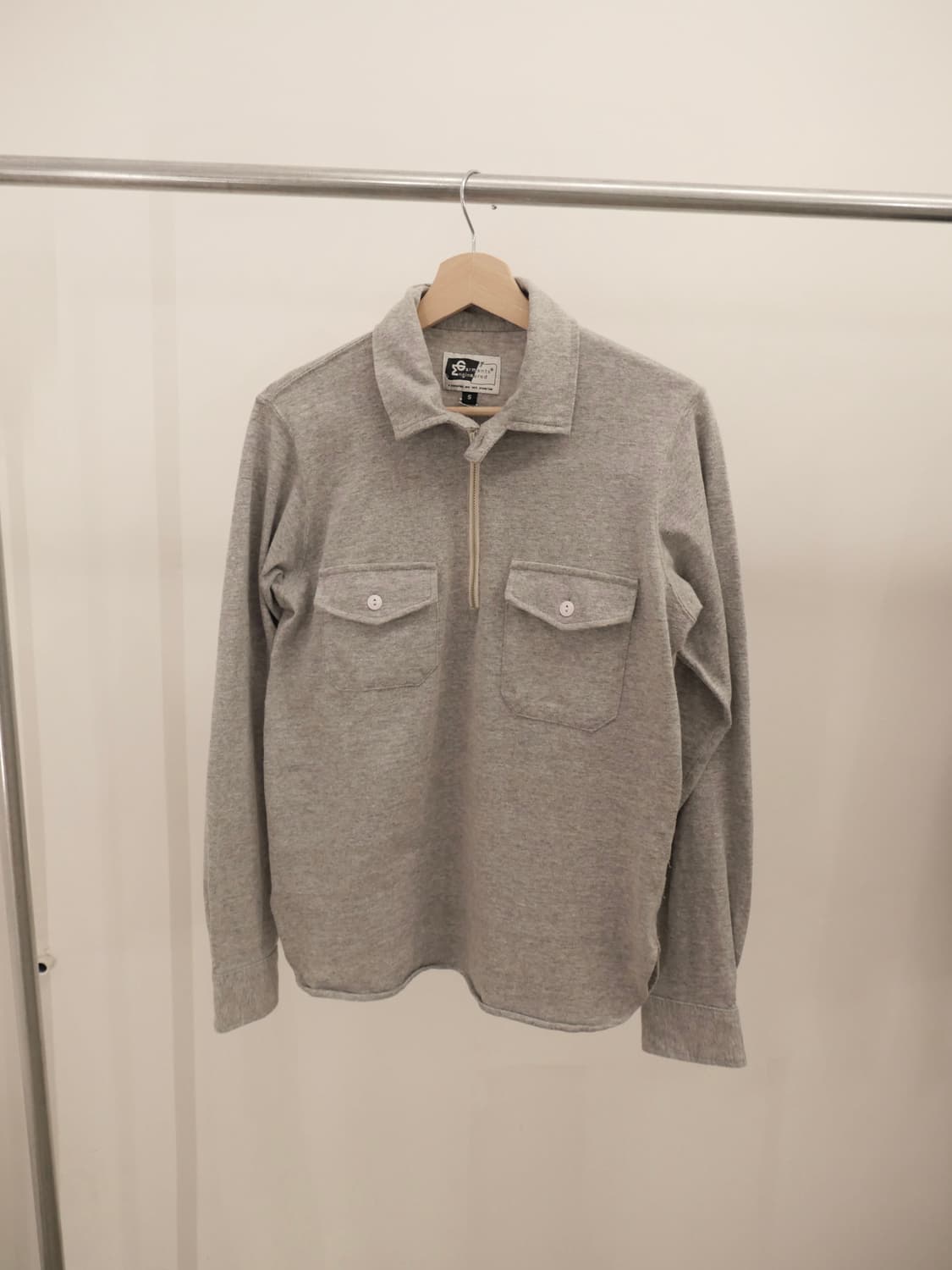 엔지어드 가먼츠 스웨트 폴로 하프집 상품이미지1