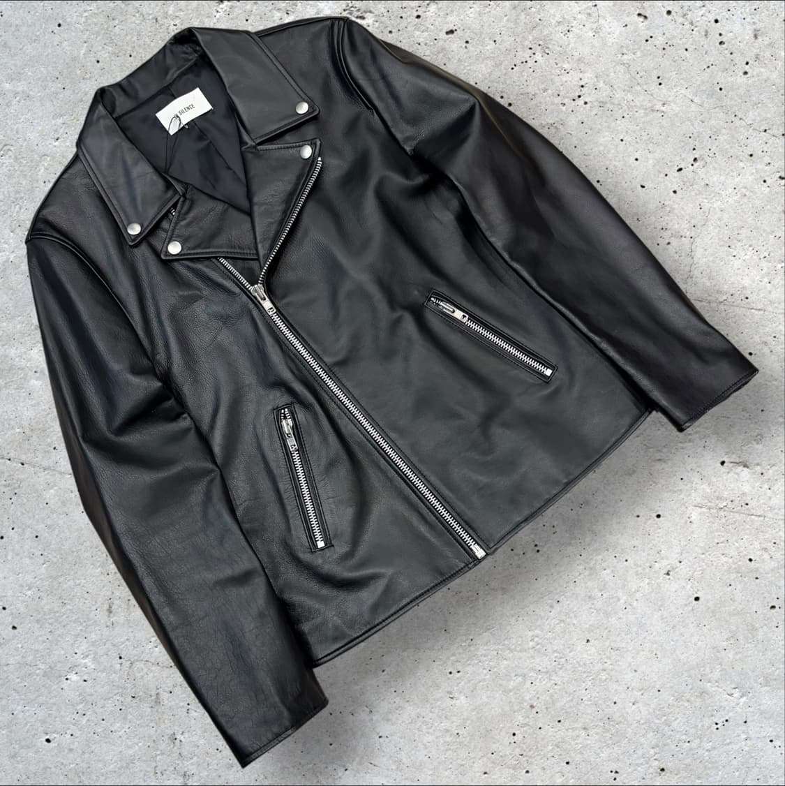 [M] 인사일런스 블랙 레더 라이더 자켓 D81 상품이미지1